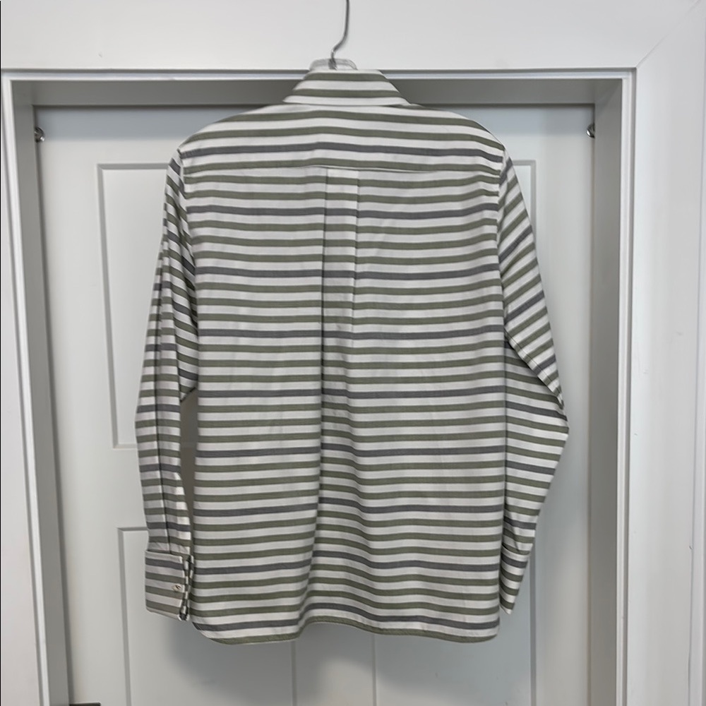MaxMara Women’s Blue, Olive and White Striped Button-Up Shirt with French Cuffs. - Picture 4 of 7